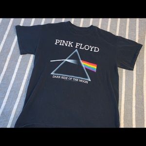 Pink Floyd shirt
